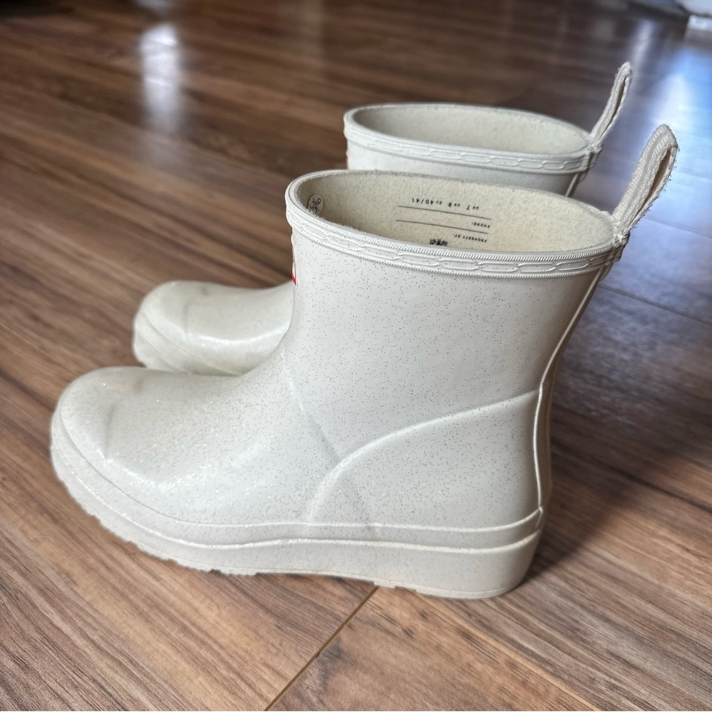 Hunter Women's PLAY Starcloud Glitter Short Rain Boots White Size 9